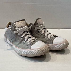 Converse All Star Low Tops grey pink trim: Size 5